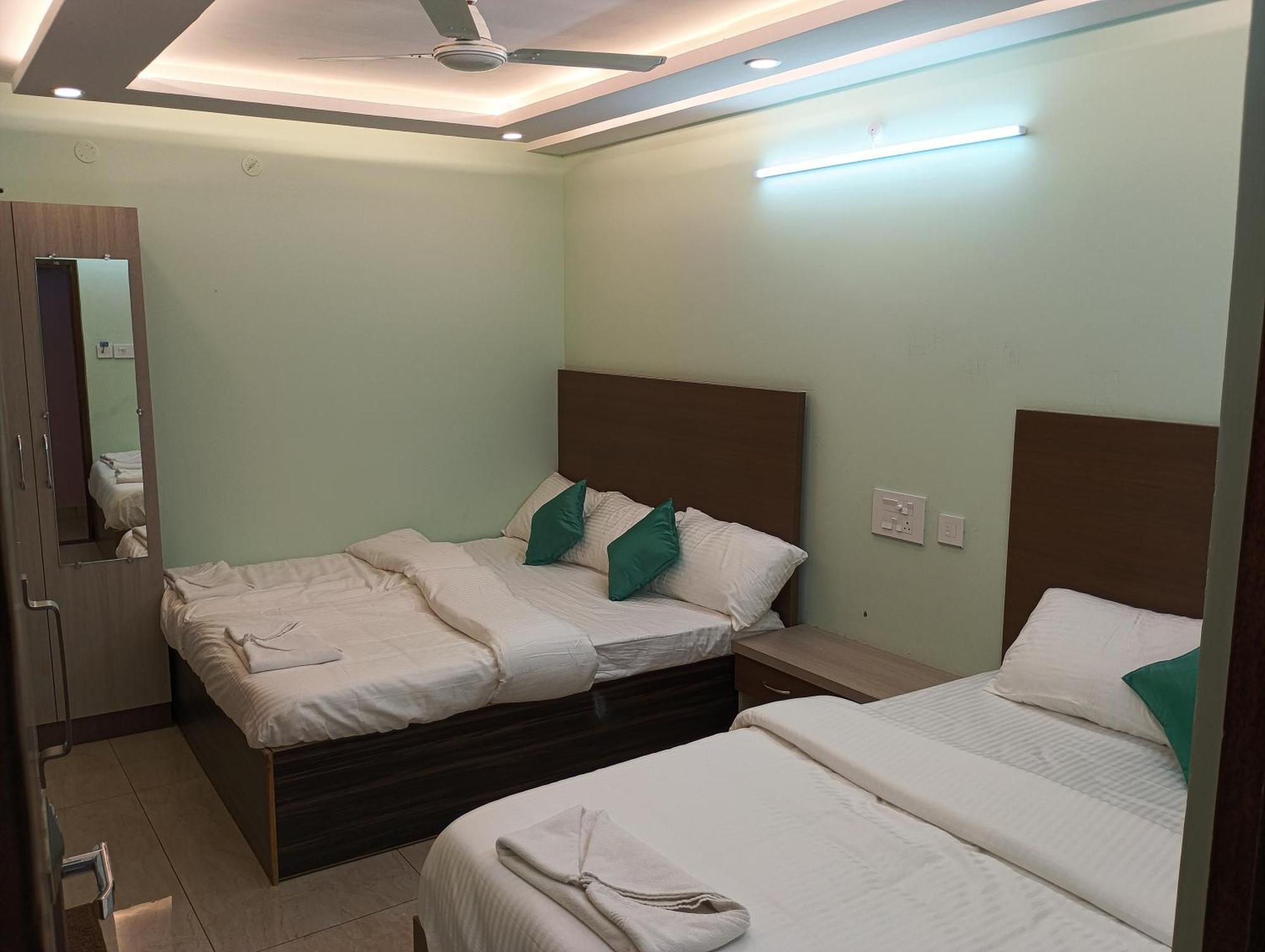 Hotel Malar Park Tiruvannāmalai Pokój zdjęcie